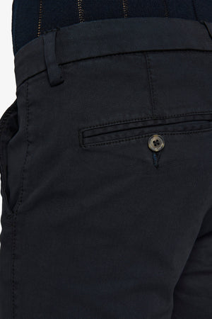 Pantalone in canvas tinto capo nero slim