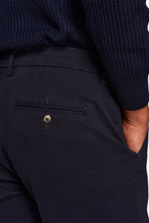 Pantalone chino gabardina blu