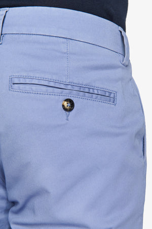 Pantalone chino celeste