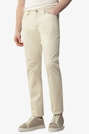 Pantalone 5 tasche stretch crema