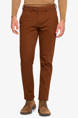 Pantalone chino gabardina cammello